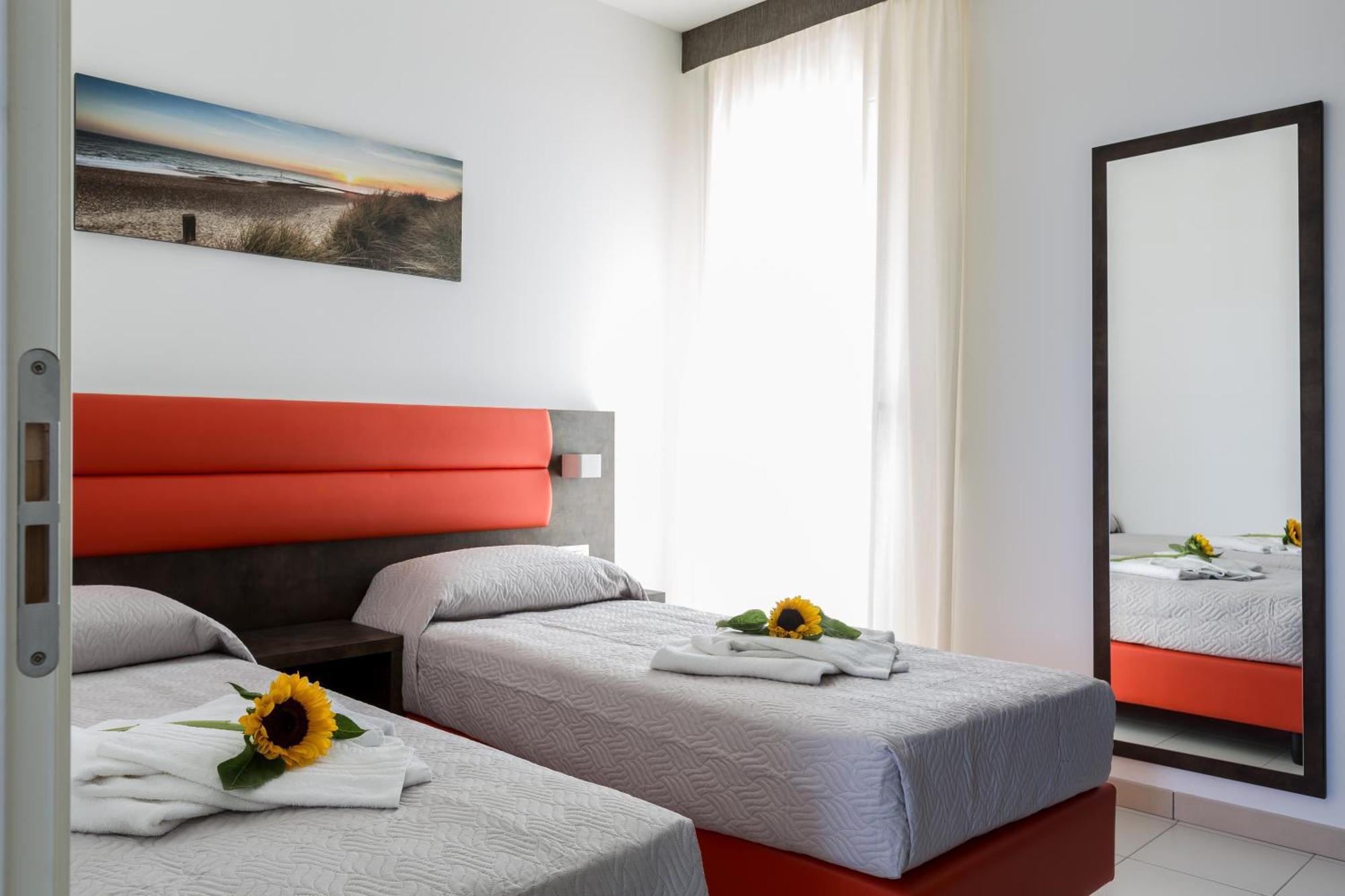 Aparthotel Residenza Riva Azzurra Rimini Esterno foto
