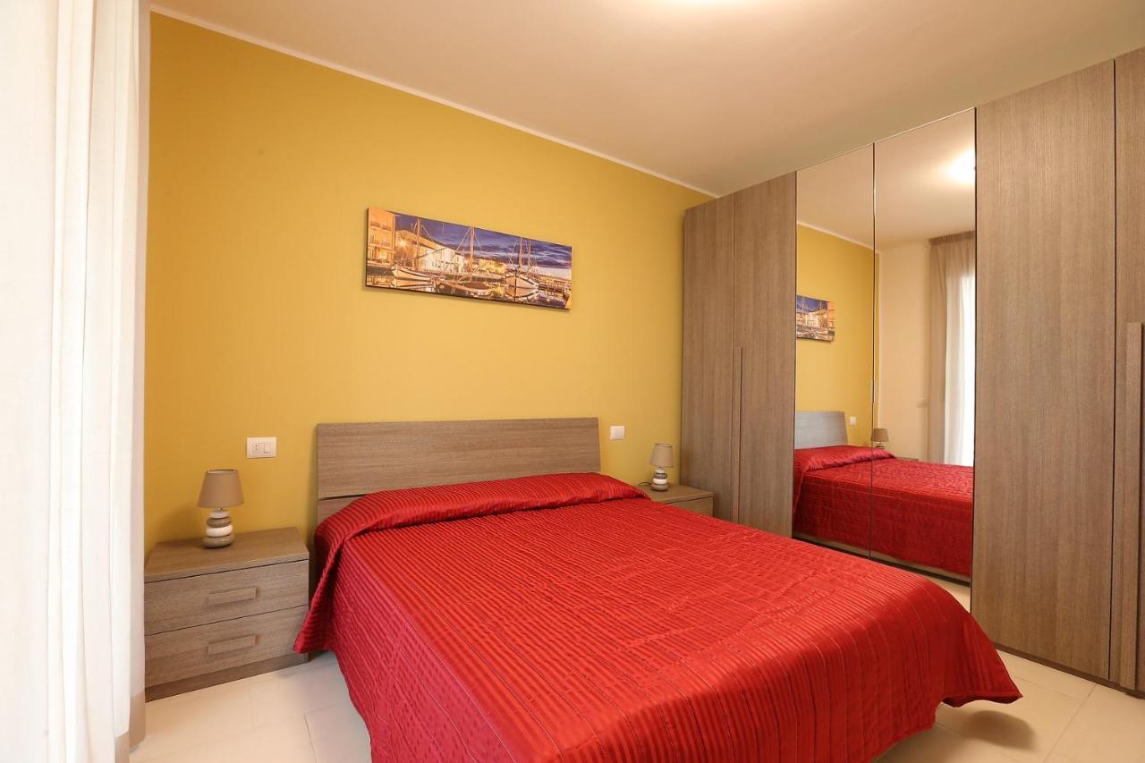 Aparthotel Residenza Riva Azzurra Rimini Camera foto
