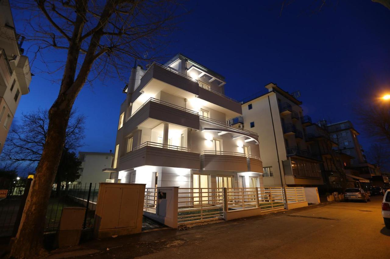 Aparthotel Residenza Riva Azzurra Rimini Camera foto